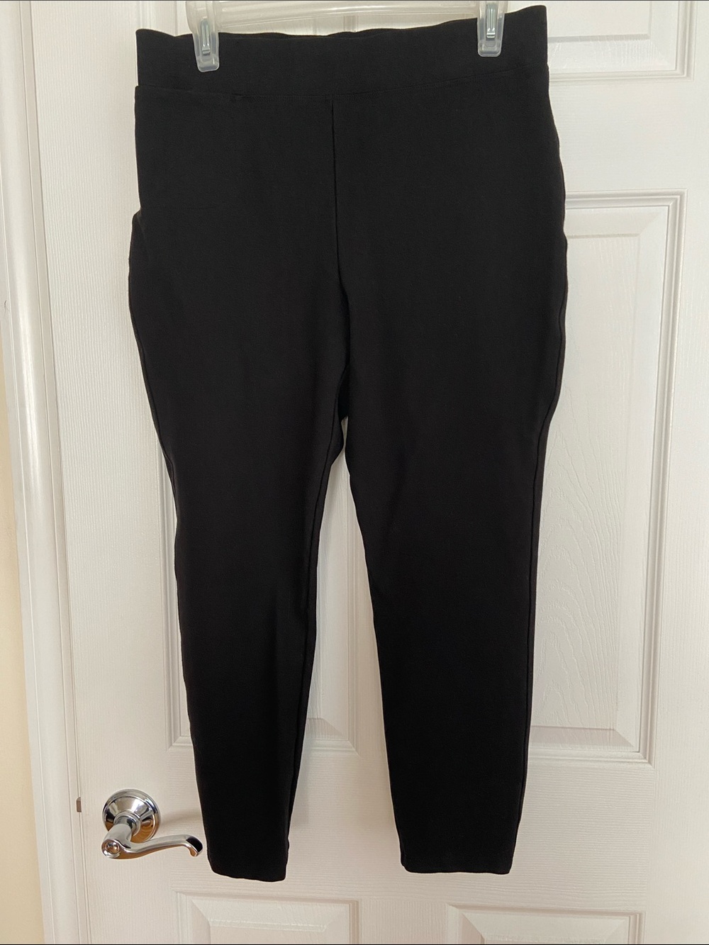 Quince Black Slim Ponte Leggings